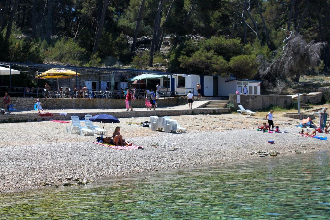 Apartments By The Sea Veli Losinj, Losinj - 19196 エクステリア 写真